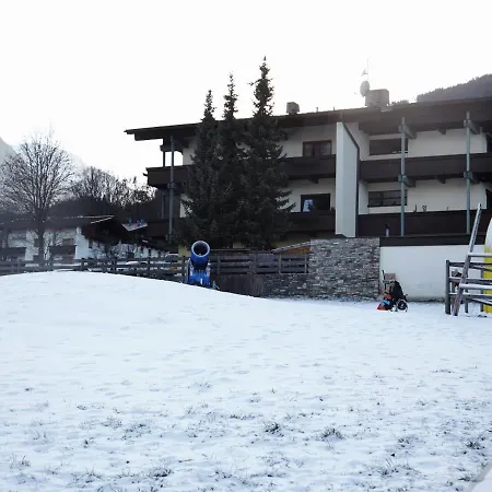 Apartment With A Sauna In Fuegen Near The Ski Area Fuegen