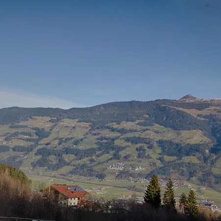 Apartment Apartment With A Sauna In Fuegen Near The Ski Area *